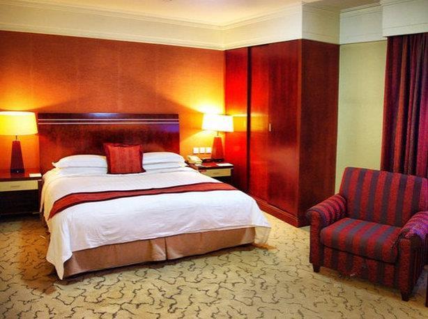 Yun-Zen Jinling World Trade Plaza Hotel Шъдзяджуан Стая снимка