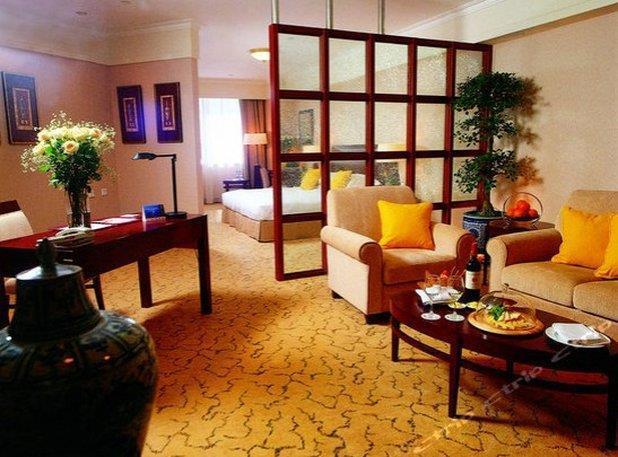 Yun-Zen Jinling World Trade Plaza Hotel Шъдзяджуан Стая снимка