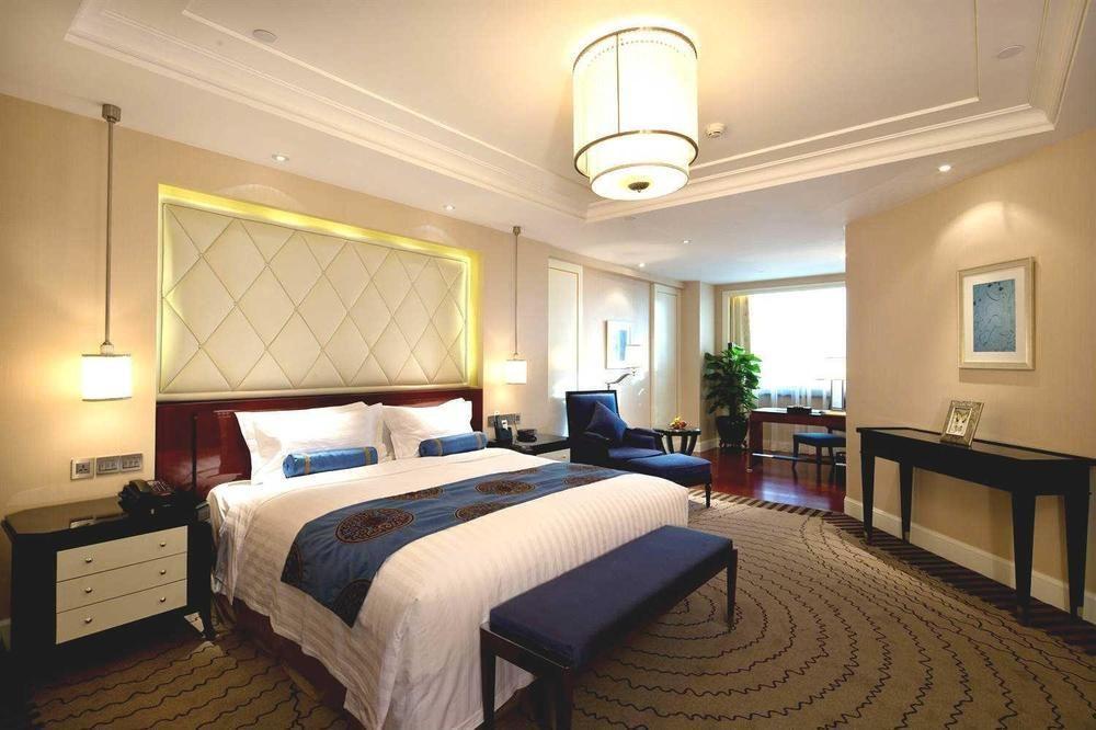 Yun-Zen Jinling World Trade Plaza Hotel Шъдзяджуан Екстериор снимка