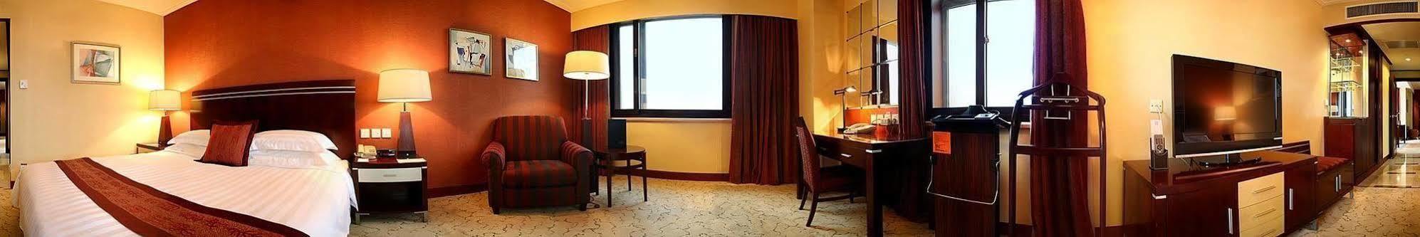 Yun-Zen Jinling World Trade Plaza Hotel Шъдзяджуан Екстериор снимка